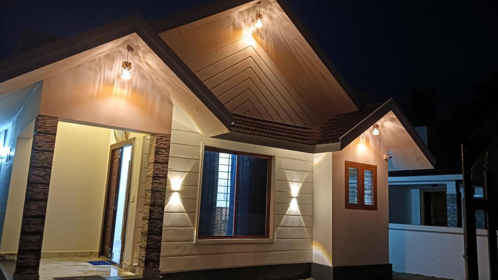 Mount Mist Villa Мунар Екстериор снимка